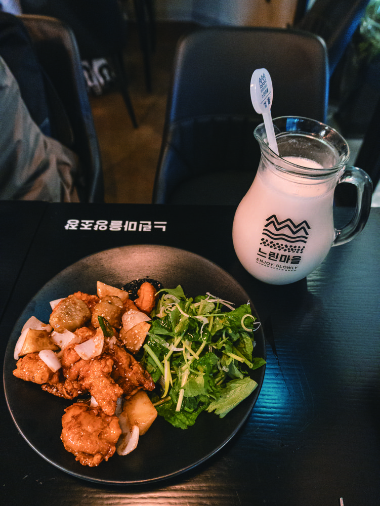 Slow Village Brewery Apgujeong Rodeo Branch 2
