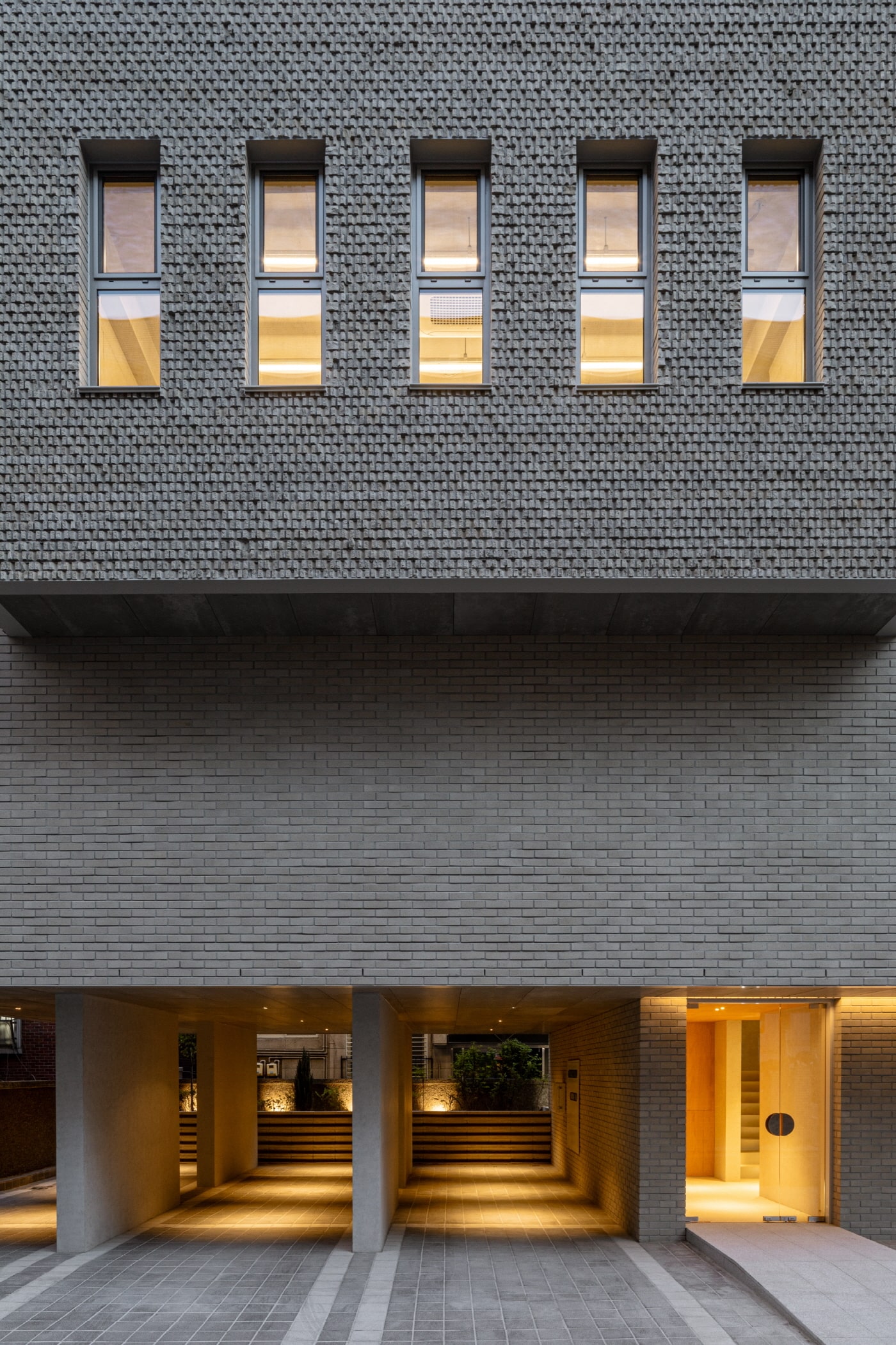 Sunday Brunch HQ (2024 Beautiful Architecture Award) 2